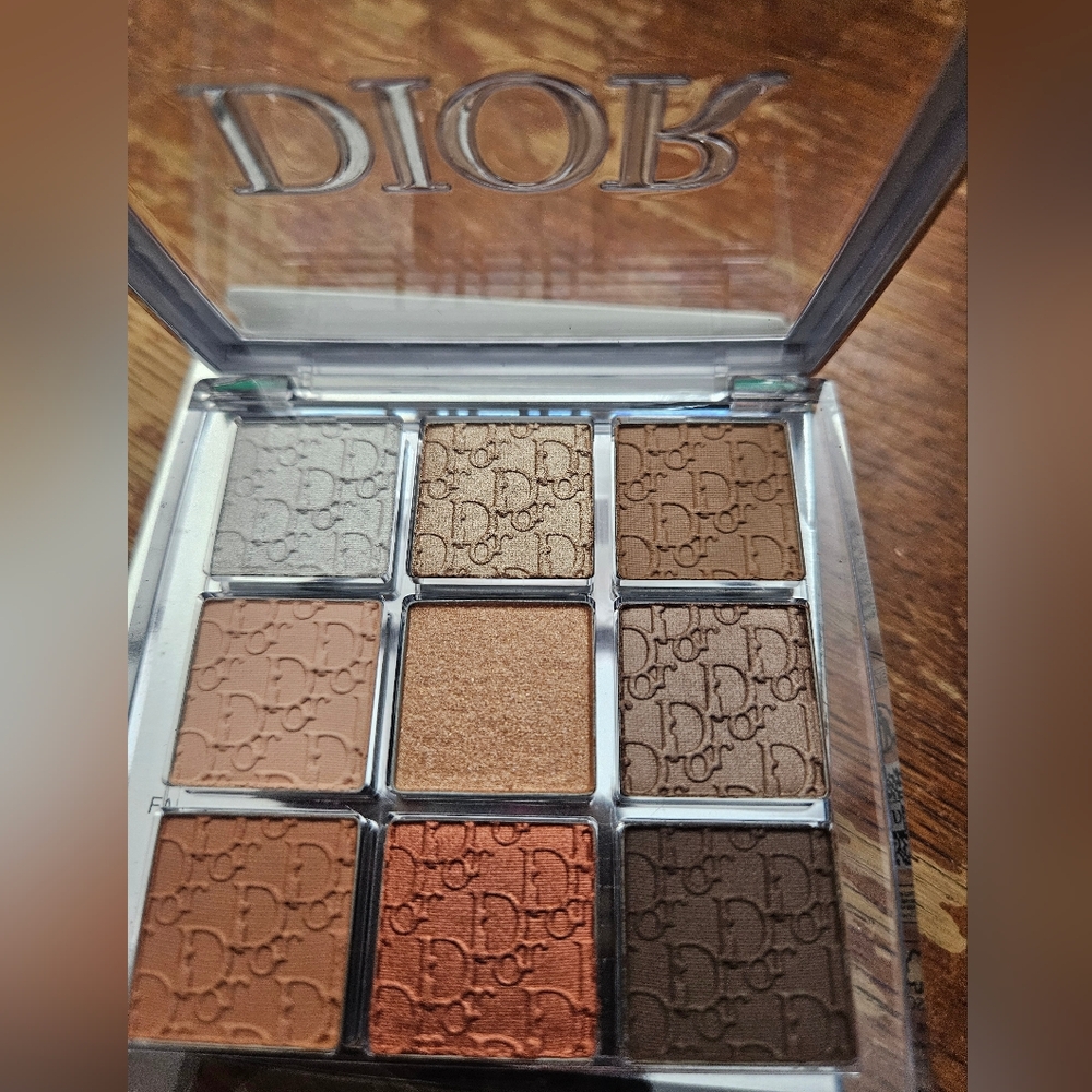 Dior Eyeshadow Palette - Nude Essentials- NIB